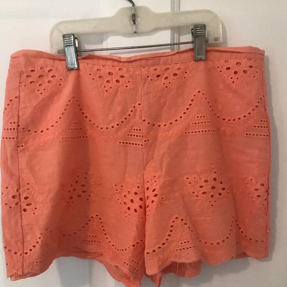 Cupcakes and Cashmere Shorts